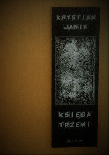 Księga trzewi - Krystian Janik