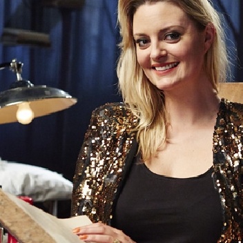 The Truth About Suz - Ed Easton, Kiri Pritchard-McLean