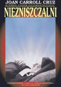 Niezniszczalni - Joan Carroll Cruz